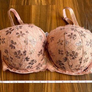 Victoria’s Secret Dream Angels Lined Demi Bra Size 36DDD Pink Metallic Shine